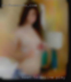 Keen in online play to explore like  minded women.